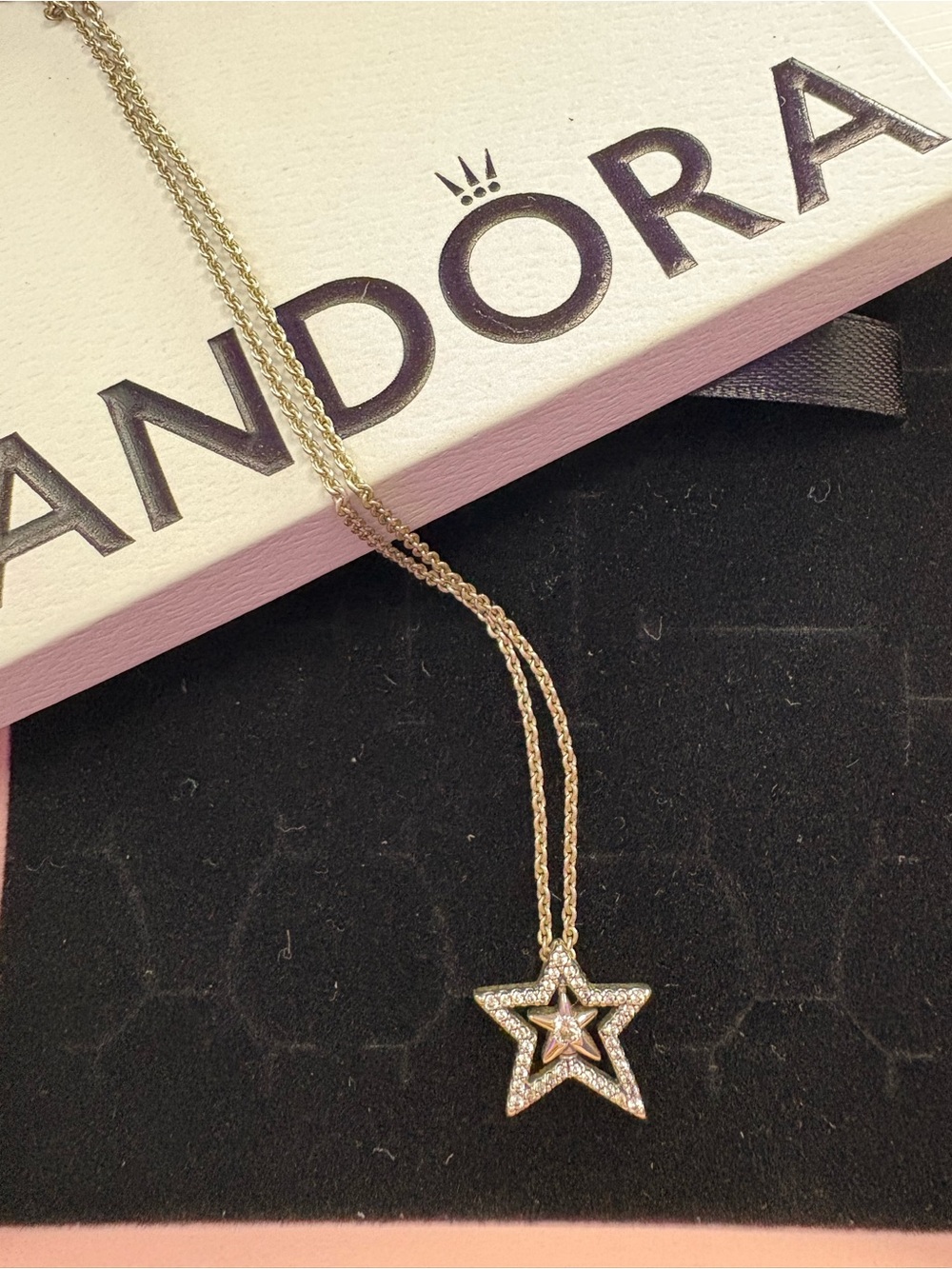 pandora pavé asymmetric star collier necklace (discontinued)